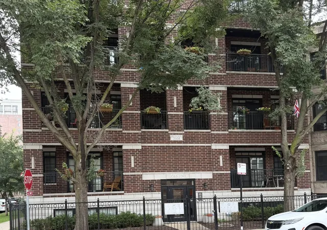 Condo for sale at 3763 N Wilton Ave #GS, Chicago, IL 60613 | MLS# 12734180