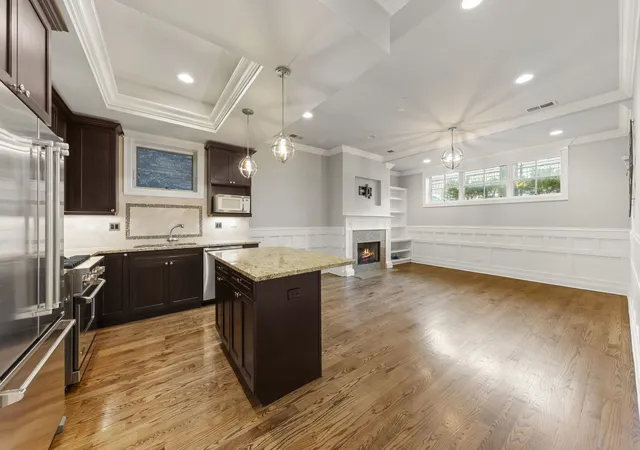 Listing Photo 4 - Condo for sale in building located at 3763 N Wilton Ave, Chicago, IL 60613 - Unit #GS
