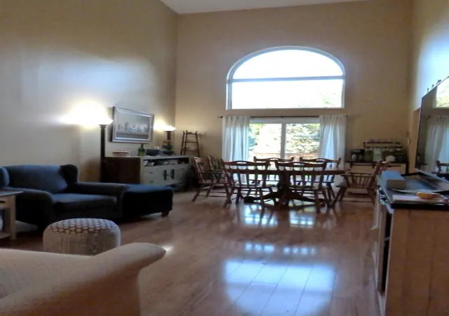 Photo 3 of Sale Pending at 4169 Caribou Ct, Joliet, IL 60431 | MLS# 12734224 | Listing updated on 2026-09-11