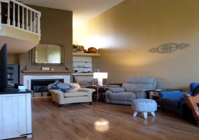 Photo 3 of Sale Pending at 4169 Caribou Ct, Joliet, IL 60431 | MLS# 12734224 | Listing updated on 2026-09-11