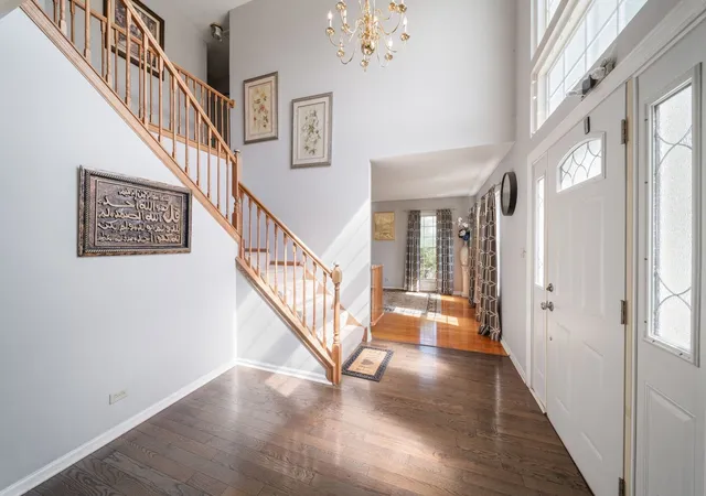 Photo 3 of Single family home for sale at 57 White Fence Trl, Streamwood, IL 60107 | MLS# 12734227 | Listing updated on 2026-09-06