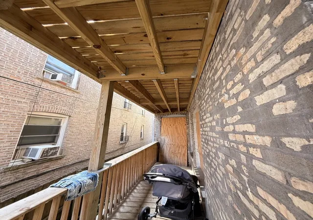 Listing Photo 3 - Condo for sale in building located at 1431 N Austin Blvd, Chicago, IL 60651