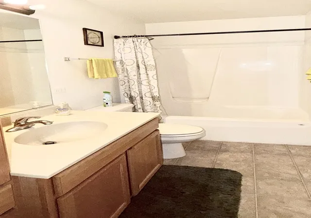 Photo 4 of Single family home for sale at 15201 Dorchester Ave, Dolton, IL 60419 | MLS# 12734405 | Listing updated on 2026-10-06