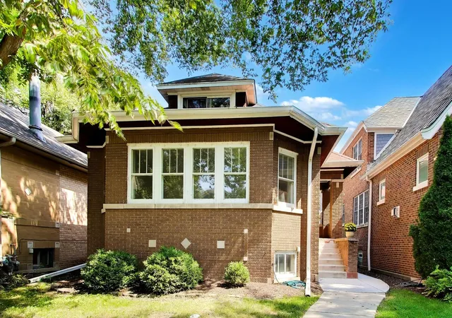 Photo 1 of Sale Pending at 1102 Wisconsin Ave, Oak Park, IL 60304 | MLS# 12734539 | Listing updated on 2026-10-04