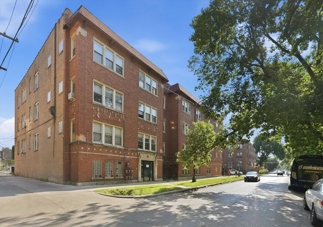 Photo 2 of Condo for sale at 2509 E 76th Street #1, Chicago, IL 60649 | MLS# 12734554 | Listing updated on 2026-09-15