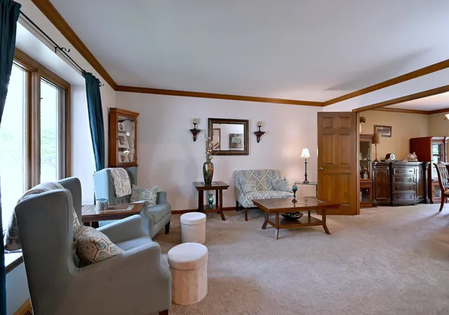 Photo 3 of Single family home for sale at 27w168 Chartwell Dr, Winfield, IL 60190 | MLS# 12734650 | Listing updated on 2026-09-11