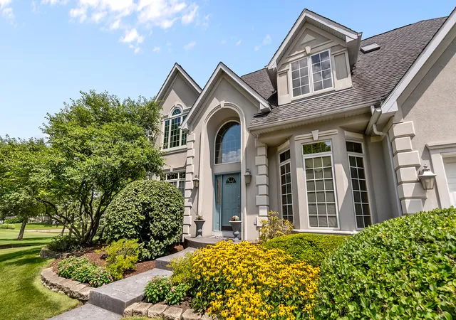 Photo 2 of Single family home for sale at 2506 Royal St Georges Ct, St. Charles, IL 60174 | MLS# 12734658 | Listing updated on 2026-09-05