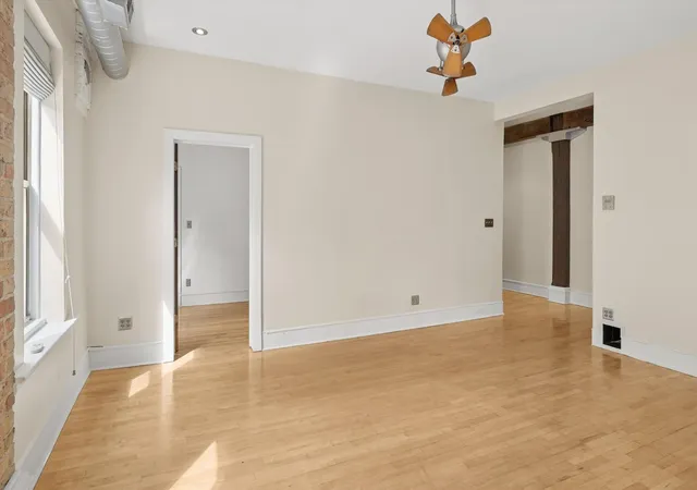 Photo 4 of Condo for sale at 1117 W Ferry St #5, Chicago, IL 60642 | MLS# 12734896 | Listing updated on 2026-09-24