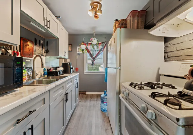 Photo 3 of Single family home for sale at 3360 Magnolia Dr, Markham, IL 60428 | MLS# 12734910 | Listing updated on 2026-09-22