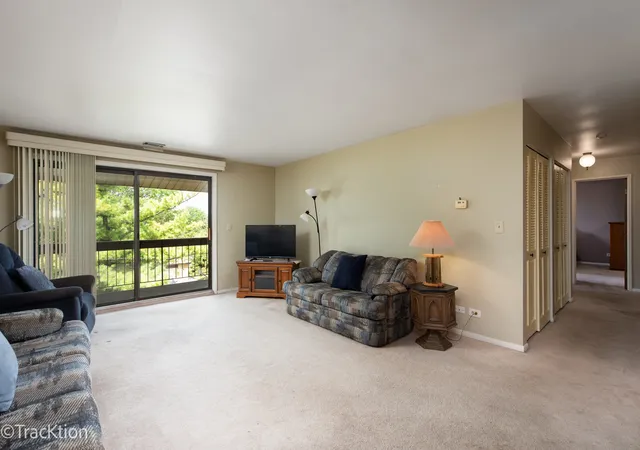 Photo 3 of Condo for sale at 7525 Nantucket Dr #405, Darien, IL 60561 | MLS# 12734978 | Listing updated on 2026-09-12