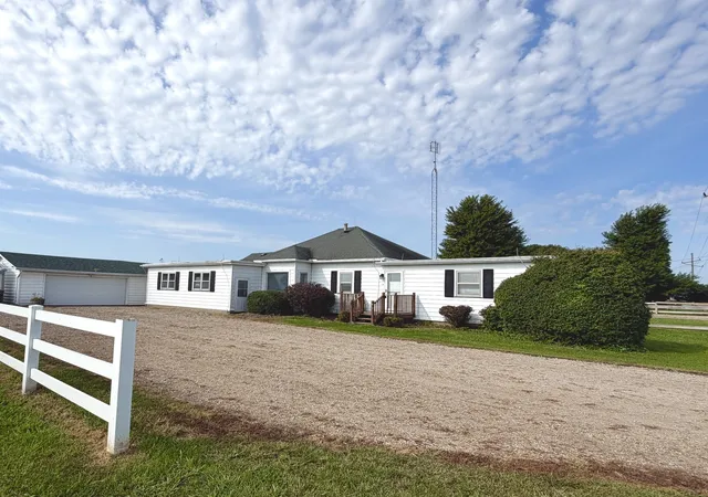 Single family home for sale at 82 N 23rd Road, Peru, IL 61354 | MLS# 12735097