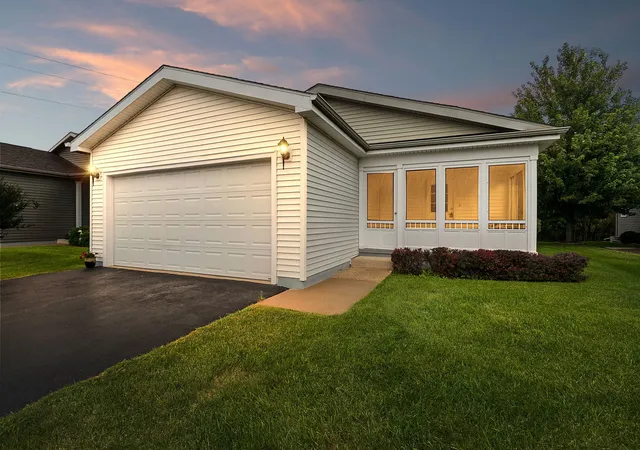 Photo 1 of Single family home for sale at 1403 Equestrian Dr, Grayslake, IL 60030 | MLS# 12735197 | Listing updated on 2026-09-12