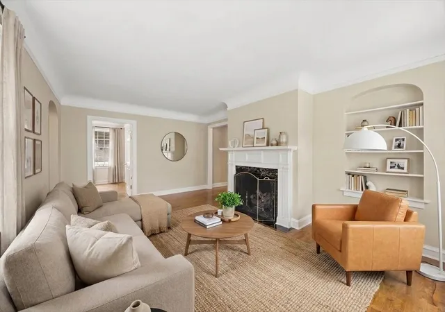 Photo 3 of Single family home for sale at 629 Franklin Ave, River Forest, IL 60305 | MLS# 12735214 | Listing updated on 2026-09-19