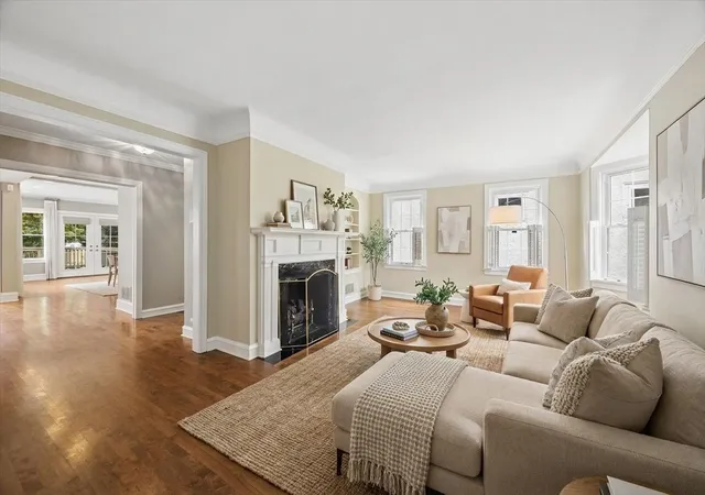 Photo 4 of Single family home for sale at 629 Franklin Ave, River Forest, IL 60305 | MLS# 12735214 | Listing updated on 2026-09-19
