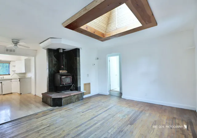 Photo 3 of Single family home for sale at 1924 Bethesda Blvd, Zion, IL 60099 | MLS# 12735247 | Listing updated on 2026-10-08