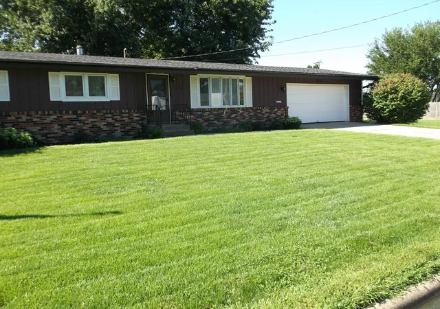 Photo 1 of Single family home for sale at 516 Orange St, Princeton, IL 61356 | MLS# 12735289 | Listing updated on 2026-09-14