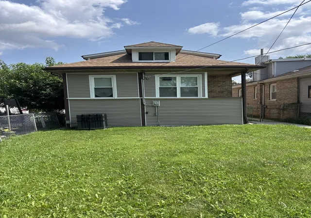 Photo 19 of Single family home for sale at 11446 S Church St, Chicago, IL 60643 | MLS# 12735364 | Listing updated on 2026-10-10