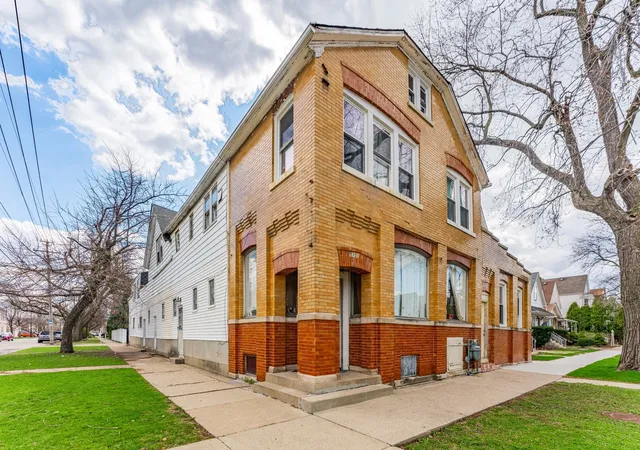 Multi family home for sale at 5101 W 31st Place, Cicero, IL 60804 | MLS# 12735439