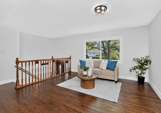 Photo 2 of Single family home for sale at 730 Hillcrest Blvd, Hoffman Estates, IL 60169 | MLS# 12735442 | Listing updated on 2026-09-17