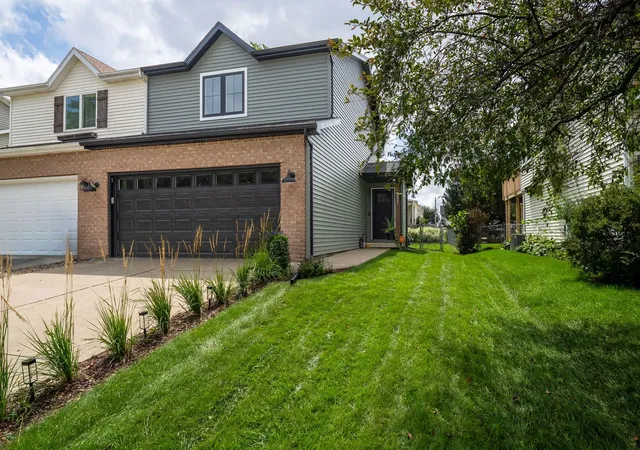 Photo 1 of Sale Pending at 2741 Arrowhead Dr, Bloomington, IL 61704 | MLS# 12735495 | Listing updated on 2026-09-12