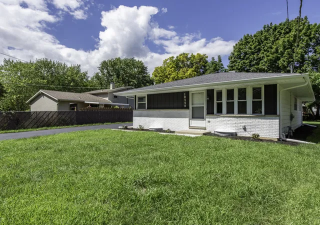 Photo 2 of Single family home for sale at 10350 W California Ave, Beach Park, IL 60099 | MLS# 12735526 | Listing updated on 2026-09-15
