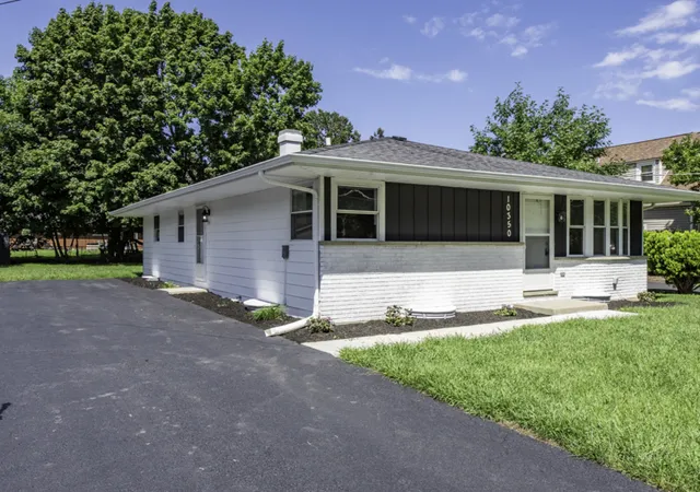 Photo 3 of Single family home for sale at 10350 W California Ave, Beach Park, IL 60099 | MLS# 12735526 | Listing updated on 2026-09-15