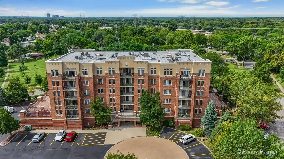 Listing Photo 2 - Condo for sale in 615 Perrie Dr located at 615 Perrie Dr, Elk Grove Village, IL 60007 - Unit #201