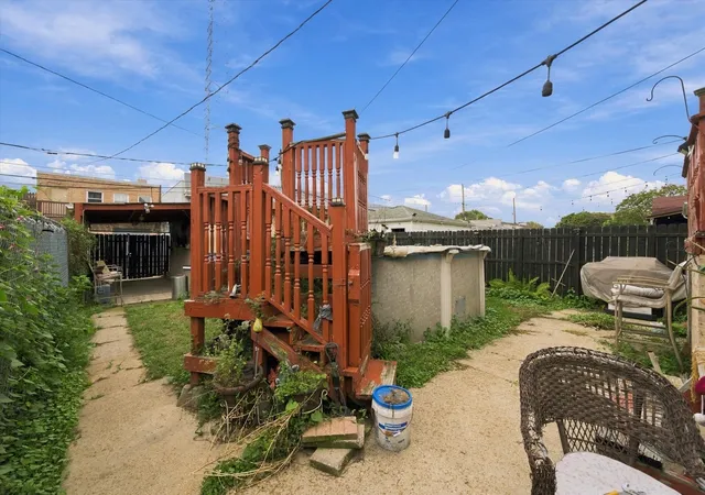 Listing Photo 4 - Condo for sale in building located at 4937 W Melrose St, Chicago, IL 60641