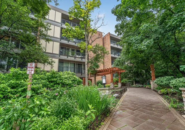 Photo 1 of Condo for sale at 5900 Oakwood Dr #2L, Lisle, IL 60532 | MLS# 12735602 | Listing updated on 2026-09-26