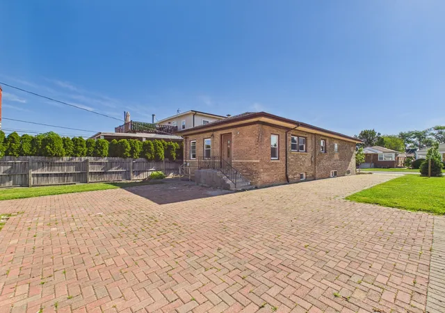 Photo 3 of Single family home for sale at 2716 N 75th Court, Elmwood Park, IL 60707 | MLS# 12735743 | Listing updated on 2026-09-23
