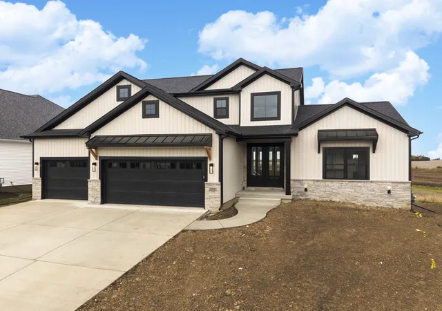 Single family home for sale at 5306 Belvedere Ln, Bloomington, IL 61705 | MLS# 12735781