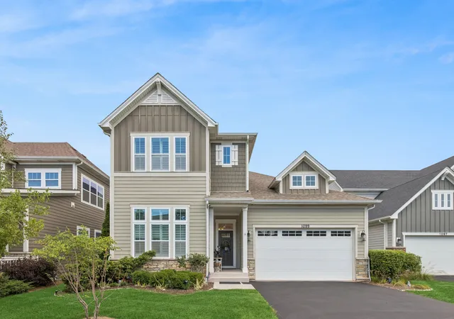Photo 1 of Single family home for sale at 1099 Ironwood Ct, Glenview, IL 60025 | MLS# 12735834 | Listing updated on 2026-09-22