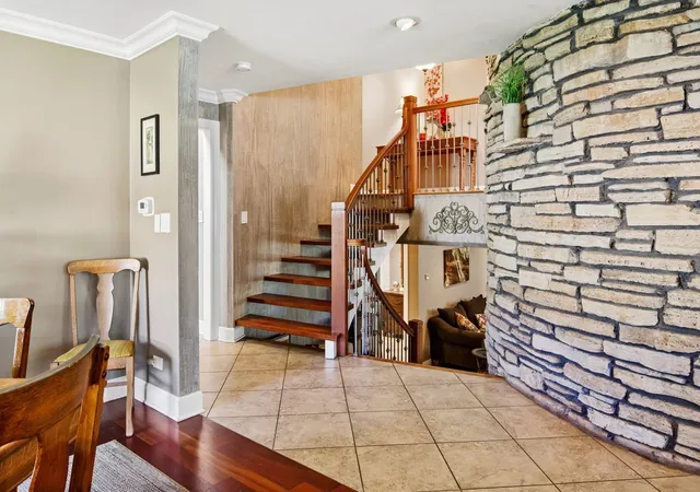 Photo 2 of Single family home for sale at 6833 N Concord Ln, Niles, IL 60714 | MLS# 12735856 | Listing updated on 2026-09-19