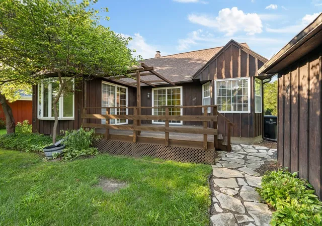 Photo 2 of Sale Pending at 3112 27th Avenue, Rock Island, IL 61201 | MLS# 12735862 | Listing updated on 2026-10-03