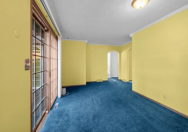 Photo 4 of Sale Pending at 3112 27th Avenue, Rock Island, IL 61201 | MLS# 12735862 | Listing updated on 2026-10-03