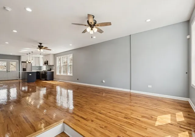 Photo 2 of Single family home for sale at 9935 S Winston Ave, Chicago, IL 60643 | MLS# 12735894 | Listing updated on 2026-09-21