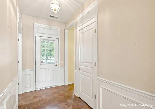 Photo 3 of Single family home for sale at 11796 Borhart Dr, Huntley, IL 60142 | MLS# 12735937 | Listing updated on 2026-10-05