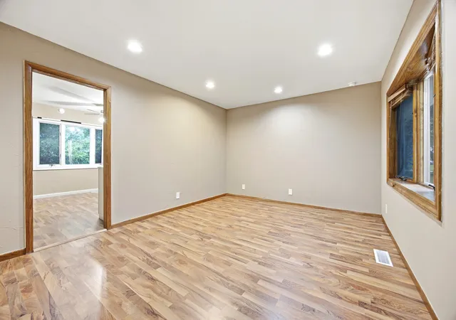 Photo 3 of Single family home for sale at 415 Krause Ave, Streamwood, IL 60107 | MLS# 12736019 | Listing updated on 2026-10-07