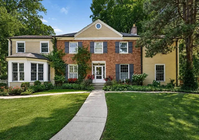 Photo 1 of Single family home for sale at 874 Boal Pkwy, Winnetka, IL 60093 | MLS# 12736036 | Listing updated on 2026-09-21