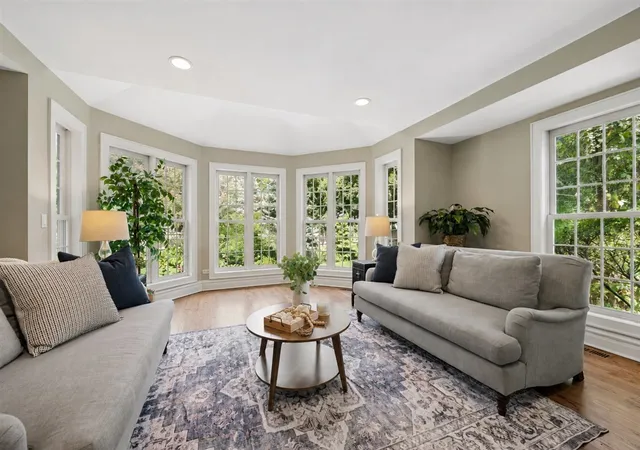 Photo 4 of Single family home for sale at 874 Boal Pkwy, Winnetka, IL 60093 | MLS# 12736036 | Listing updated on 2026-09-21