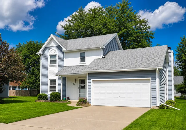 Photo 2 of Sale Pending at 705 E Edgelawn Dr, Plano, IL 60545 | MLS# 12736040 | Listing updated on 2026-09-22
