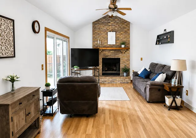 Photo 3 of Sale Pending at 705 E Edgelawn Dr, Plano, IL 60545 | MLS# 12736040 | Listing updated on 2026-09-22