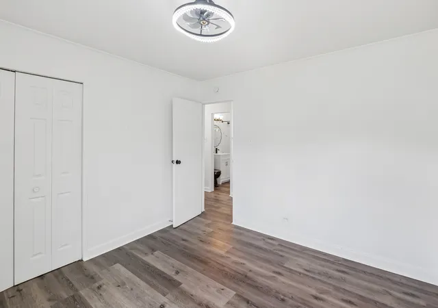 Photo 3 of Single family home for sale at 264 Arcadia St, Park Forest, IL 60466 | MLS# 12736073 | Listing updated on 2026-10-01
