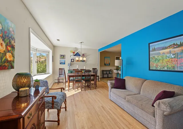 Photo 3 of Single family home for sale at 5601 Lee Ave, Downers Grove, IL 60516 | MLS# 12736122 | Listing updated on 2026-10-07