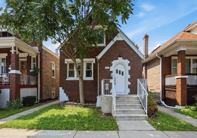 Photo 1 of Single family home for sale at 2528 Ridgeland Ave, Berwyn, IL 60402 | MLS# 12736170 | Listing updated on 2026-10-02
