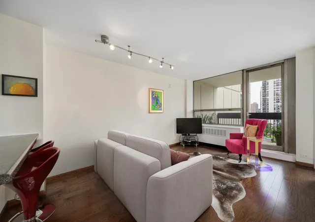Photo 4 of Condo for sale at 1360 N Sandburg Ter #1106C, Chicago, IL 60610 | MLS# 12736182 | Listing updated on 2026-09-14