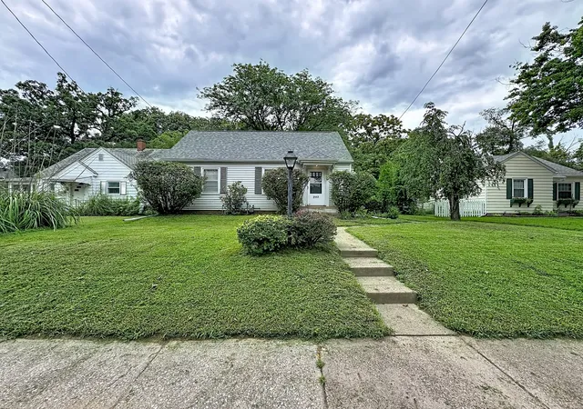 Photo 1 of Single family home for sale at 2117 23rd Avenue, Rock Island, IL 61201 | MLS# 12736370 | Listing updated on 2026-09-22
