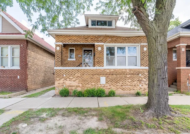 Photo 1 of Single family home for sale at 8827 S Halsted St, Chicago, IL 60620 | MLS# 12736391 | Listing updated on 2026-10-06