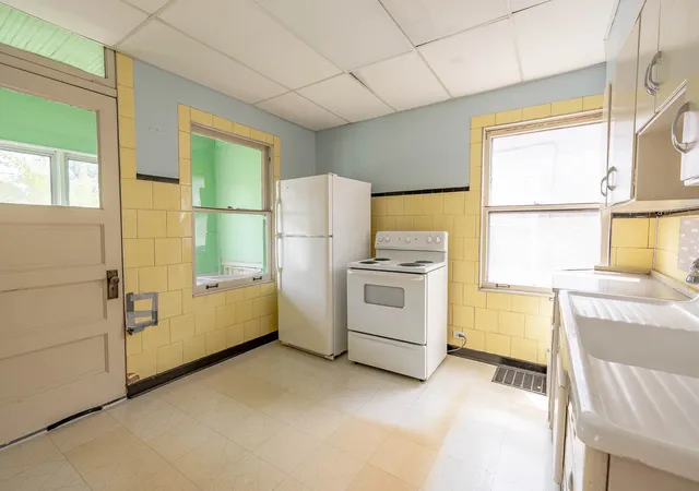 Photo 4 of Single family home for sale at 8827 S Halsted St, Chicago, IL 60620 | MLS# 12736391 | Listing updated on 2026-10-06