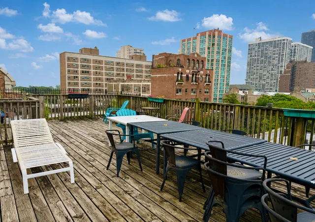 Photo 3 of Condo for sale at 5646 N Kenmore Ave #4B, Chicago, IL 60660 | MLS# 12736393 | Listing updated on 2026-09-12